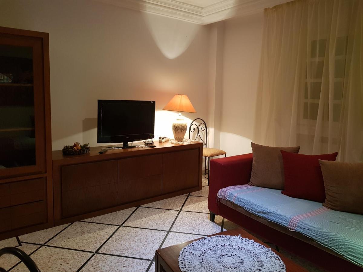 Dar Aloulou Apartment Tunis Bagian luar foto